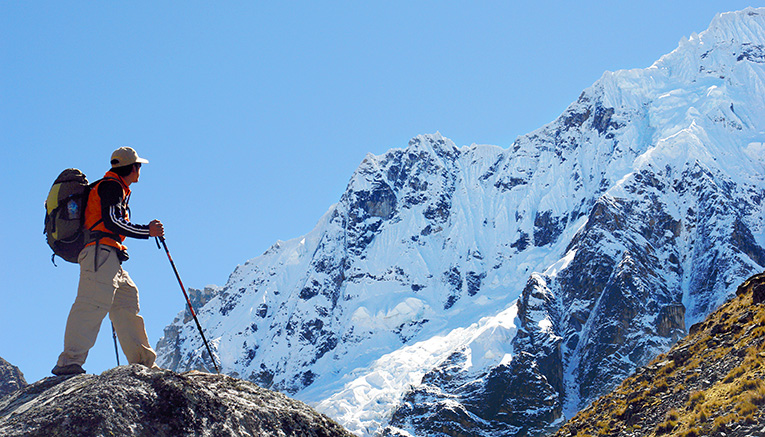 Wpei9-peru-walking-6